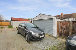 Photo 4- click for photo gallery